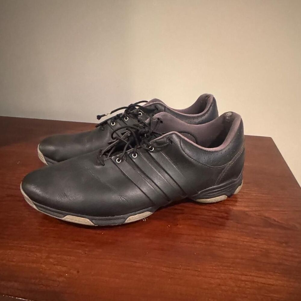 Adidas Men's Black and Grey Trainers